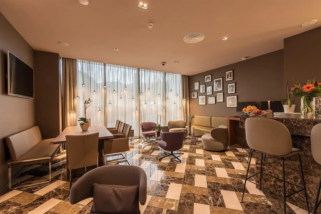 The Frankfurt Hotel Frankfurt am Main 4*,
